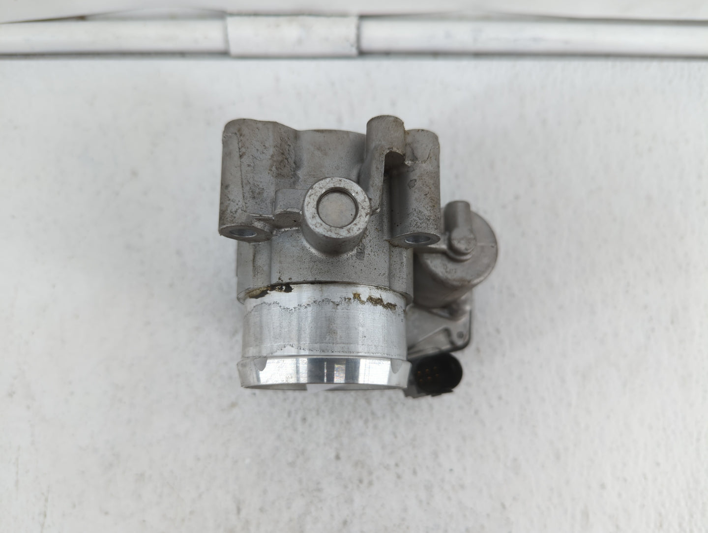 2014-2019 Ford Fusion Throttle Body P/N:50989011 DS7G-9F991-BB, DS7G-9E991-BB Fits Fits 2014 2015 2016 2017 2018 2019 OEM Us