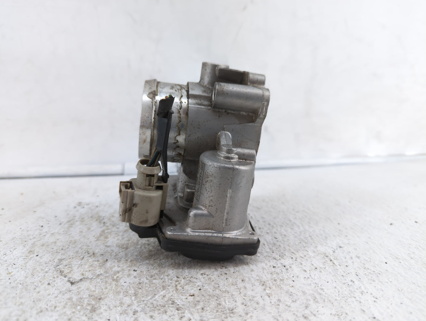 2014-2019 Ford Fusion Throttle Body P/N:50989011 DS7G-9F991-BB, DS7G-9E991-BB Fits Fits 2014 2015 2016 2017 2018 2019 OEM Us