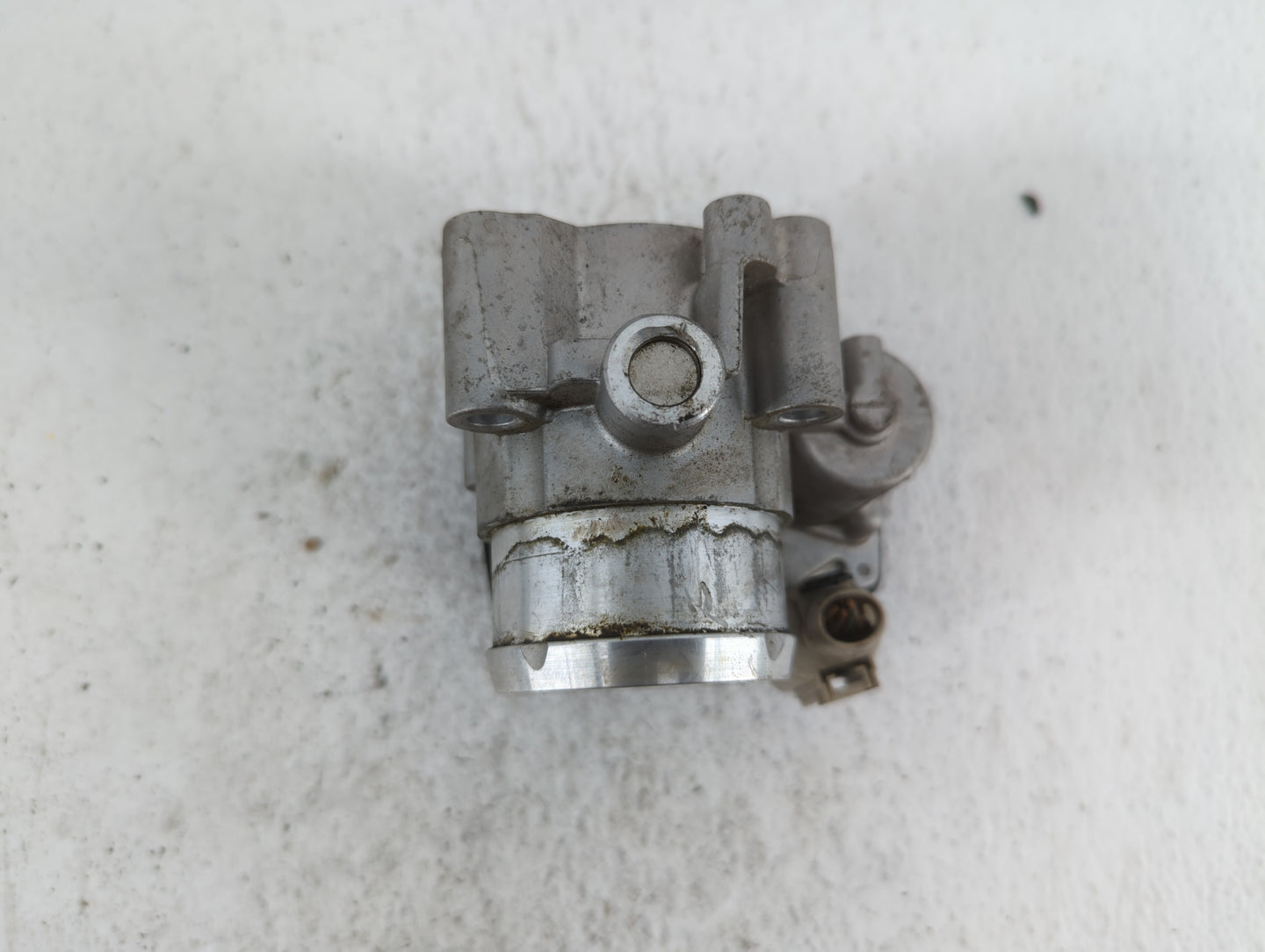 2014-2019 Ford Fusion Throttle Body P/N:50989011 DS7G-9F991-BB, DS7G-9E991-BB Fits Fits 2014 2015 2016 2017 2018 2019 OEM Us