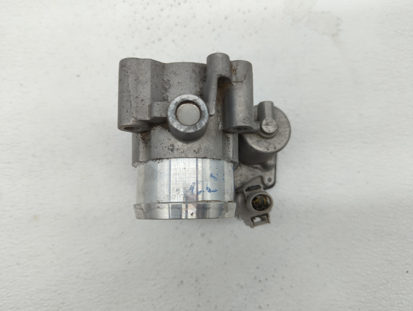 2014-2019 Ford Fusion Throttle Body P/N:50989011 DS7G-9F991-BB, DS7G-9E991-BB Fits Fits 2014 2015 2016 2017 2018 2019 OEM Us