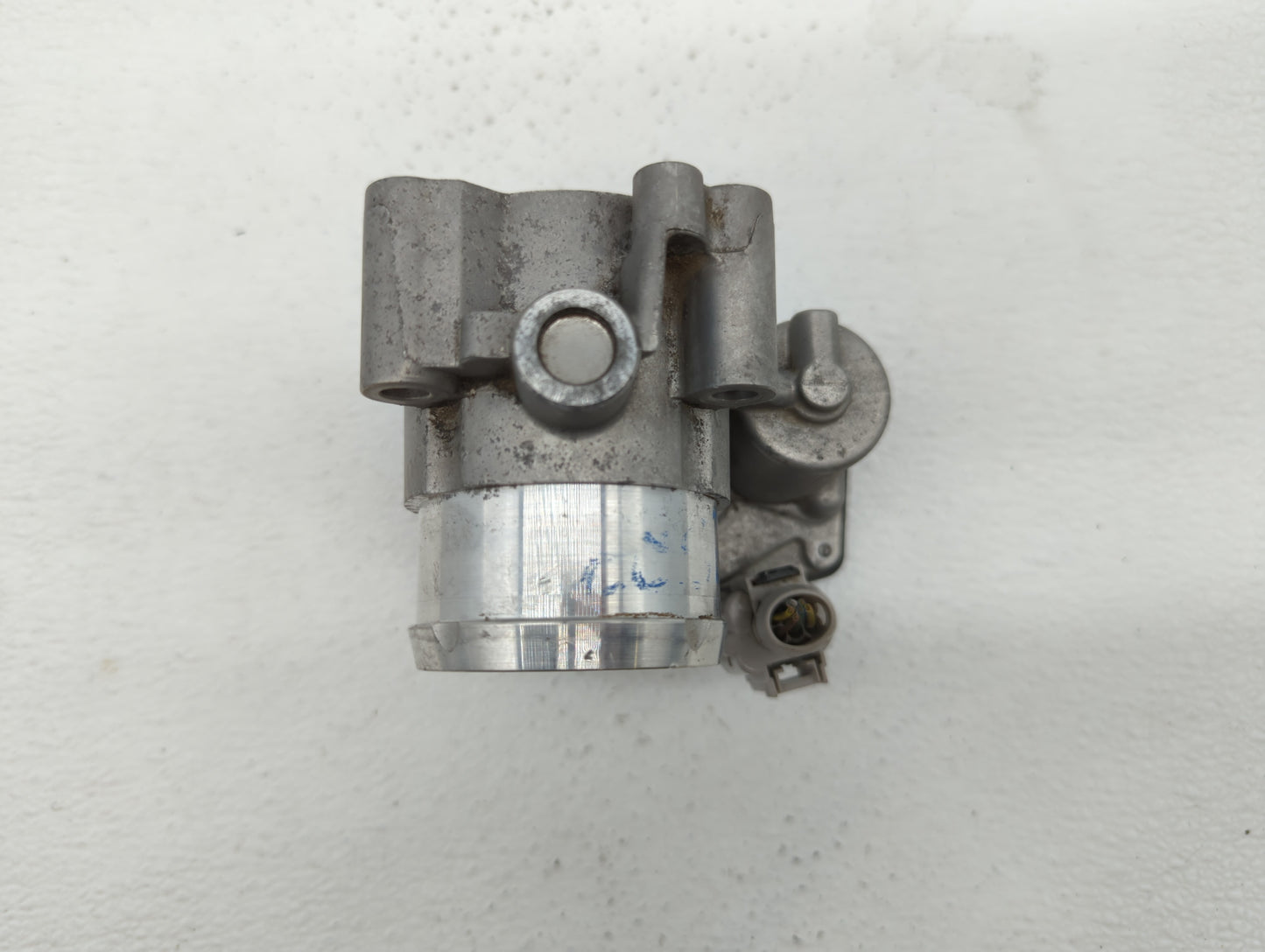 2014-2019 Ford Fusion Throttle Body P/N:50989011 DS7G-9F991-BB, DS7G-9E991-BB Fits Fits 2014 2015 2016 2017 2018 2019 OEM Us