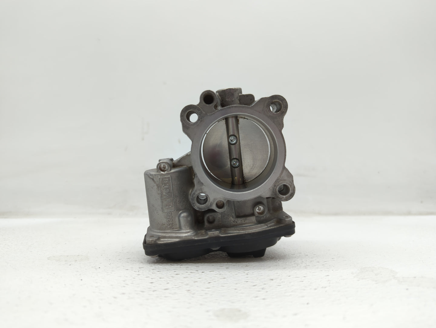 2014-2019 Ford Fusion Throttle Body P/N:50989011 DS7G-9F991-BB, DS7G-9E991-BB Fits Fits 2014 2015 2016 2017 2018 2019 OEM Us