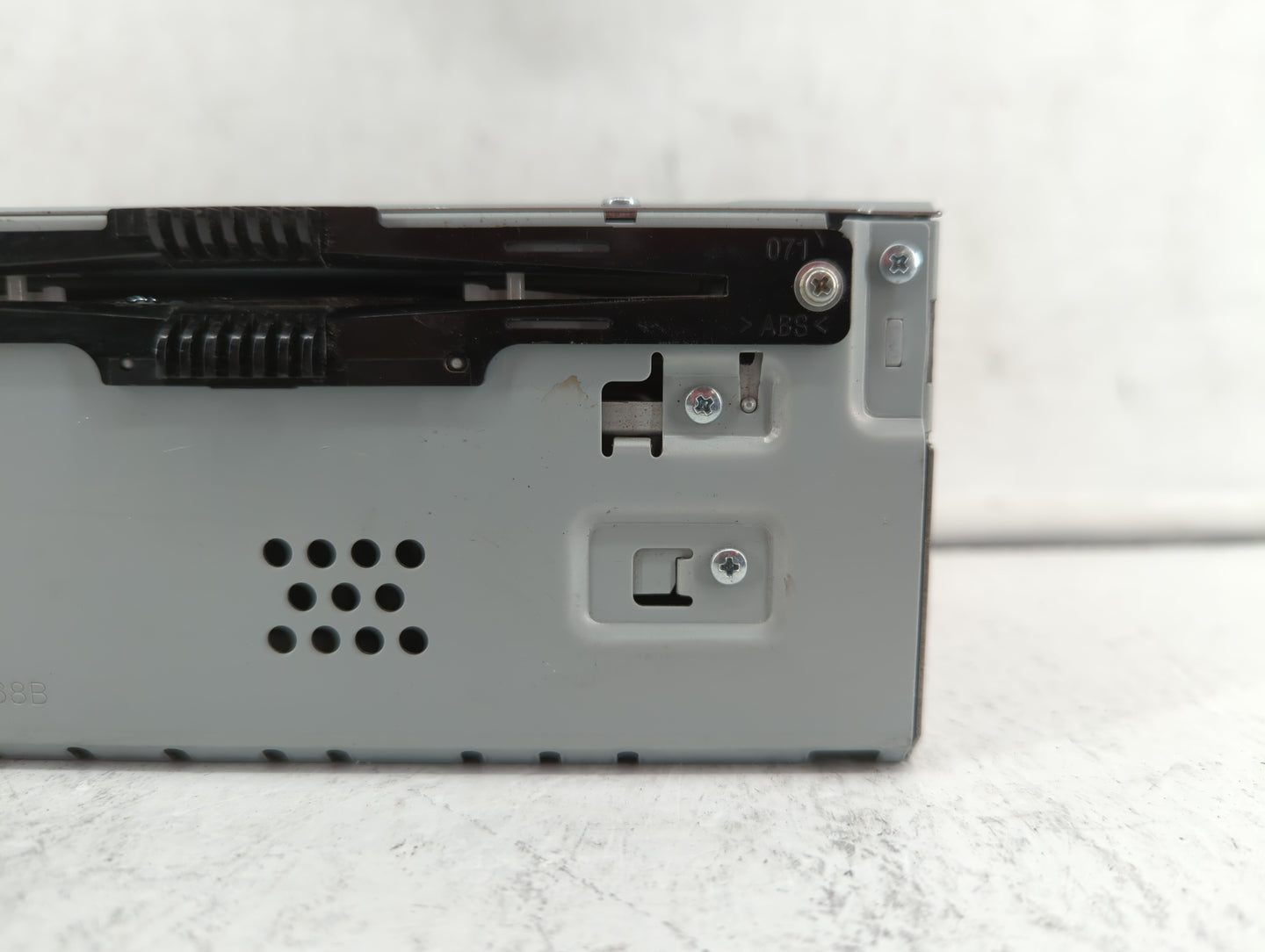 2017-2019 Ford Fusion Am Fm Cd Player Radio Receiver - Oemusedautoparts1.com