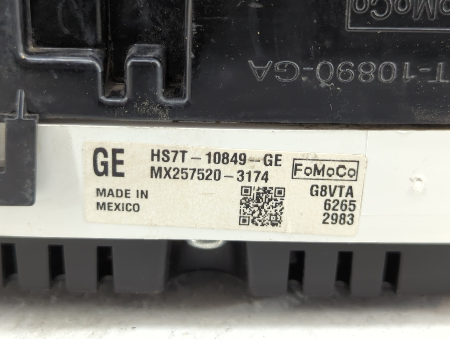 2017 Ford Fusion Instrument Cluster Speedometer Gauges P/N:HS7T-10849-GF HS7T-10849-GE Fits OEM Used Auto Parts - Oemusedaut
