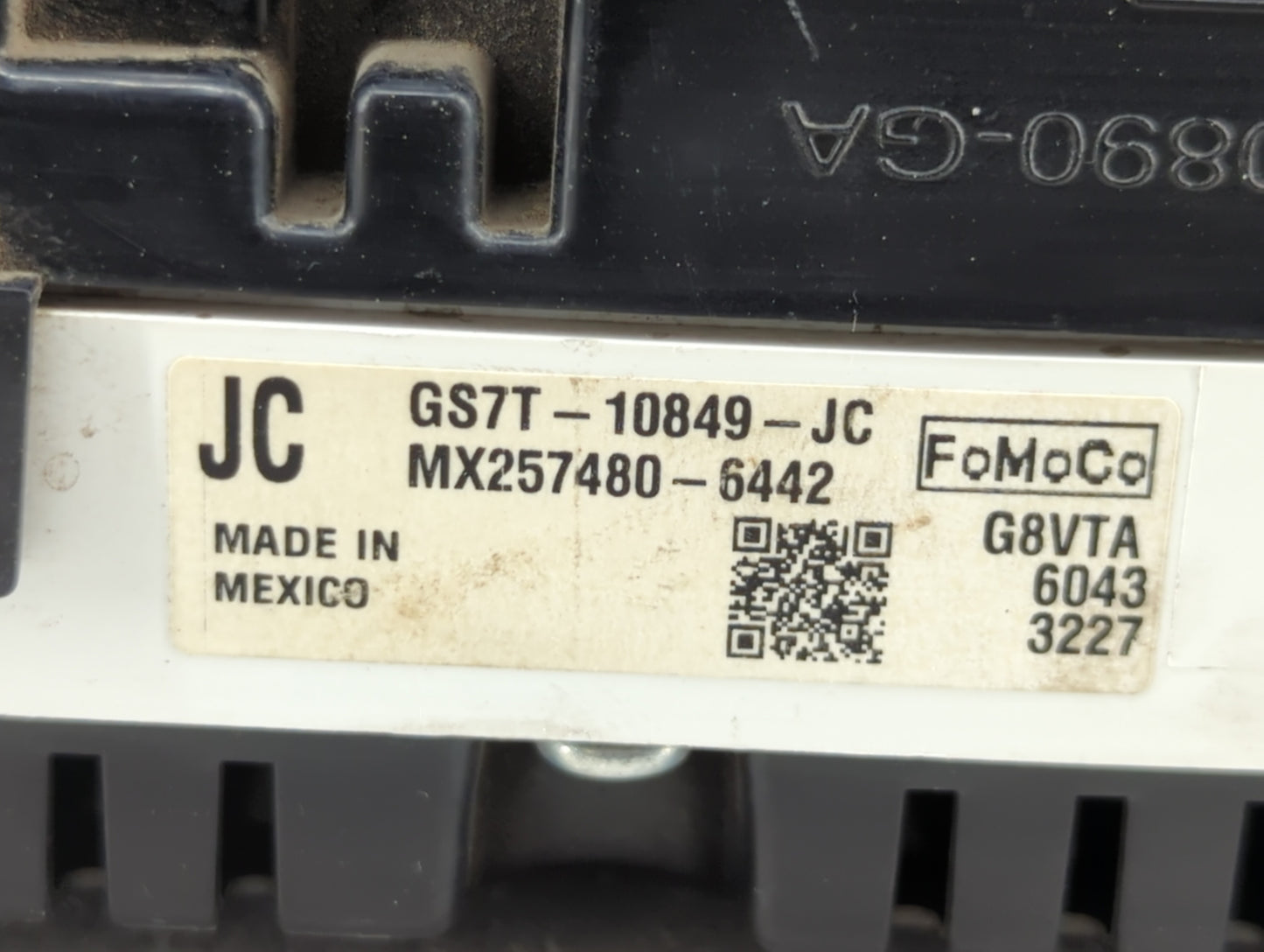 2016 Ford Fusion Instrument Cluster Speedometer Gauges P/N:HS7T-10849-JF GS7T-10849-JA, GS7T-10849-JC, GS7T-10849-JB Fits OE