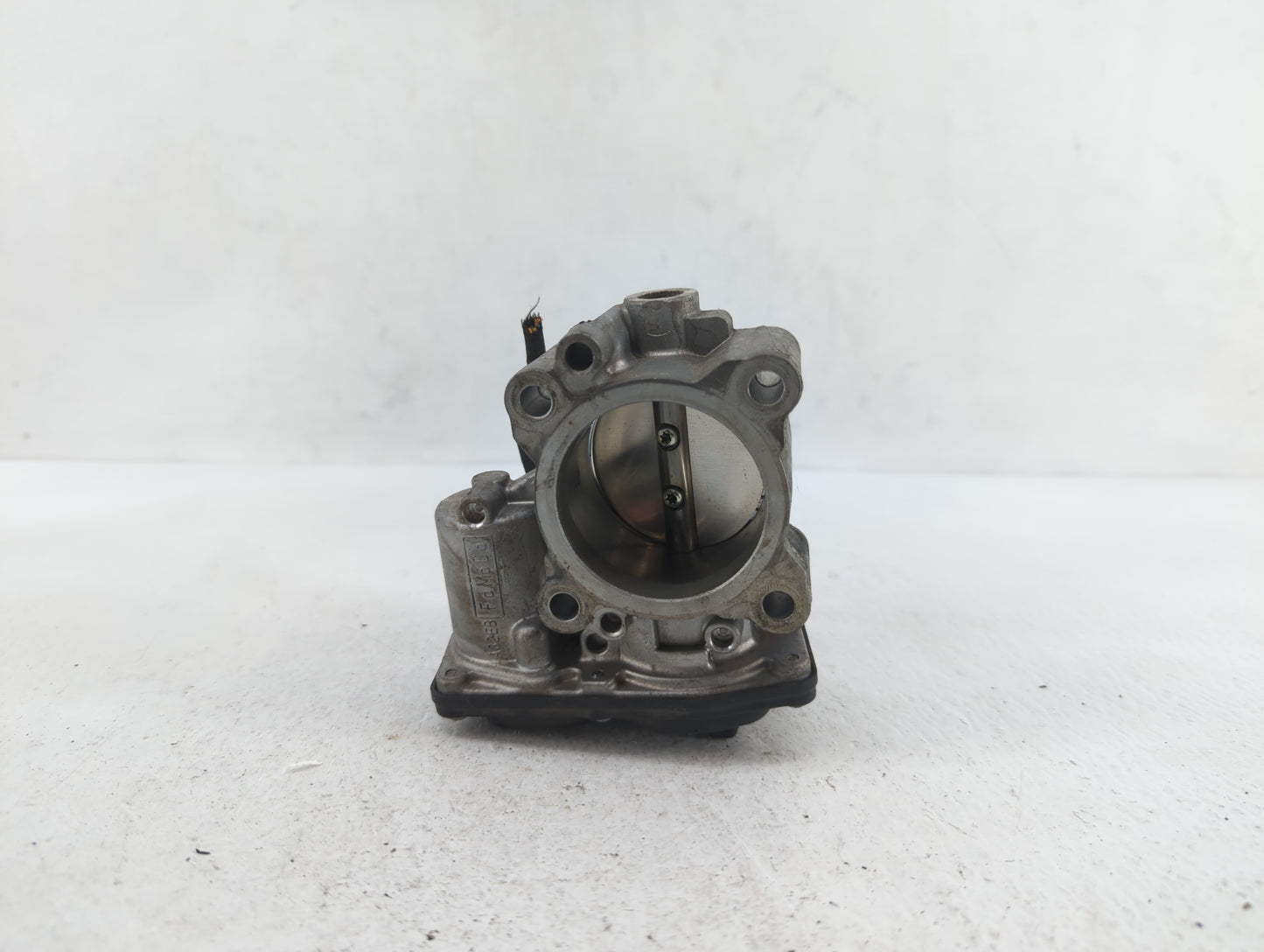2014-2019 Ford Fusion Throttle Body P/N:50989011 DS7G-9F991-BB, DS7G-9E991-BB Fits Fits 2014 2015 2016 2017 2018 2019 OEM Us