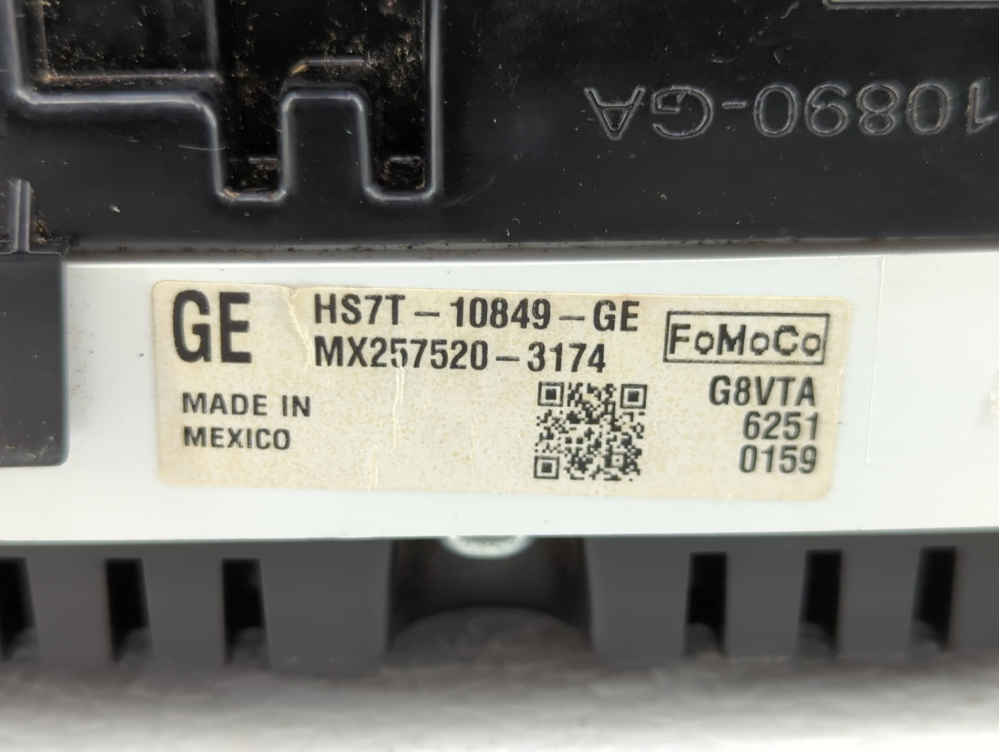 2017 Ford Fusion Instrument Cluster Speedometer Gauges P/N:HS7T-10849-GF HS7T-10849-GE Fits OEM Used Auto Parts - Oemusedaut