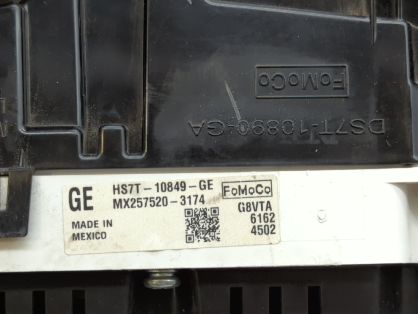 2017 Ford Fusion Instrument Cluster Speedometer Gauges P/N:HS7T-10849-GF HS7T-10849-GE Fits OEM Used Auto Parts - Oemusedaut