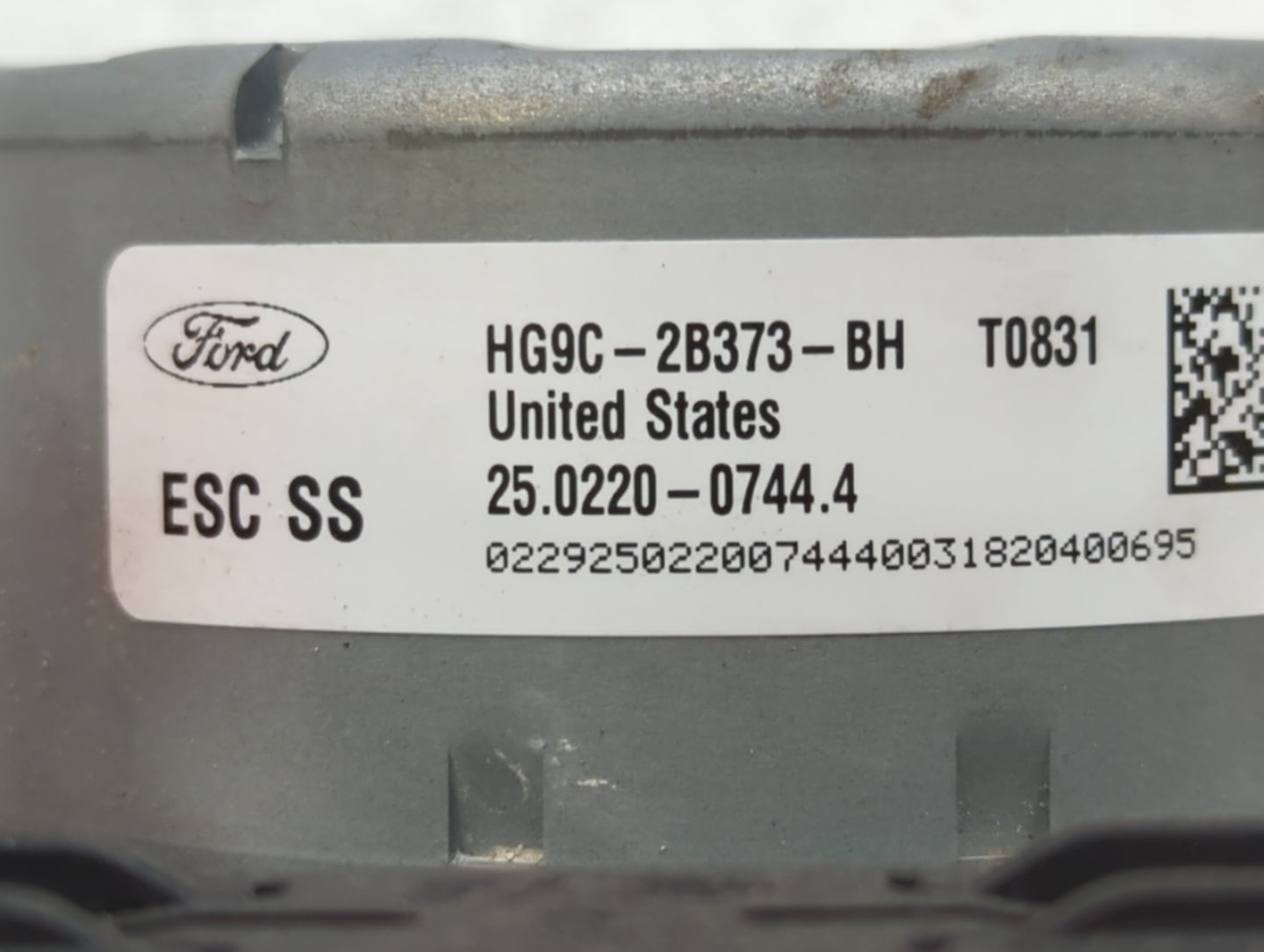 2017-2018 Ford Fusion ABS Pump Control Module Replacement P/N:HG9C-2B373-BG HG9C-2C219-LG, HG9C-2B373-BH Fits Fits 2017 2018