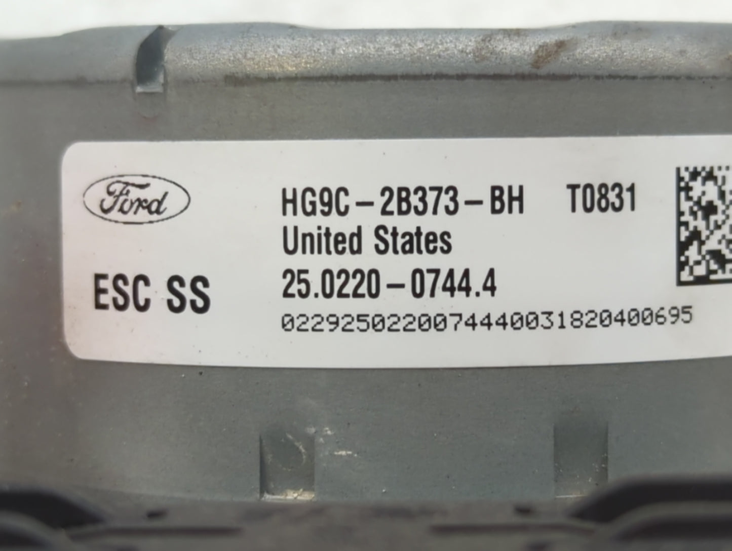 2017-2018 Ford Fusion ABS Pump Control Module Replacement P/N:HG9C-2B373-BG HG9C-2C219-LG, HG9C-2B373-BH Fits Fits 2017 2018
