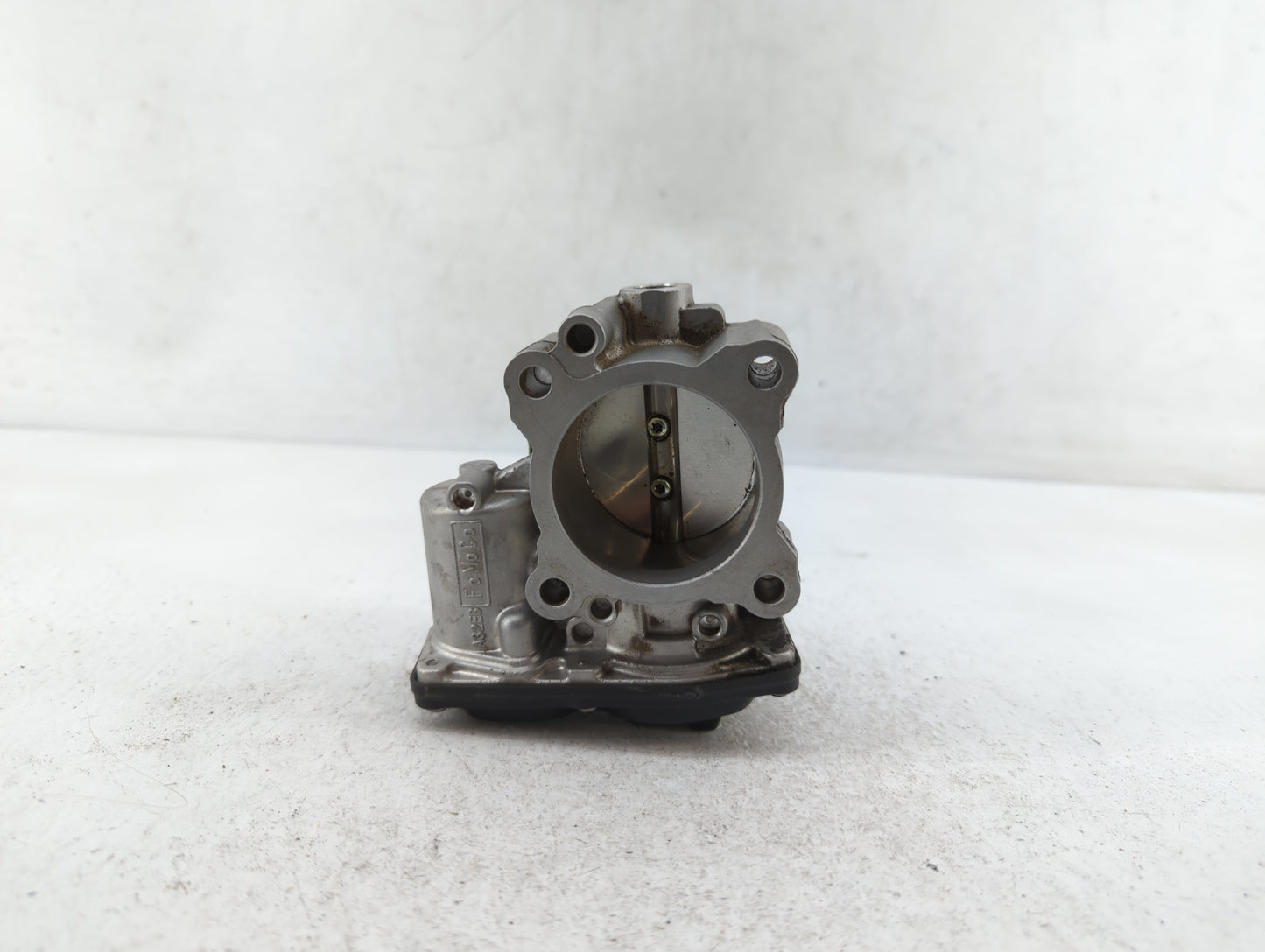 2014-2020 Ford Fusion Throttle Body P/N:DS7G-9F991-BB DS7G-9F991-CA Fits Fits 2014 2015 2016 2017 2018 2019 2020 OEM Used Au