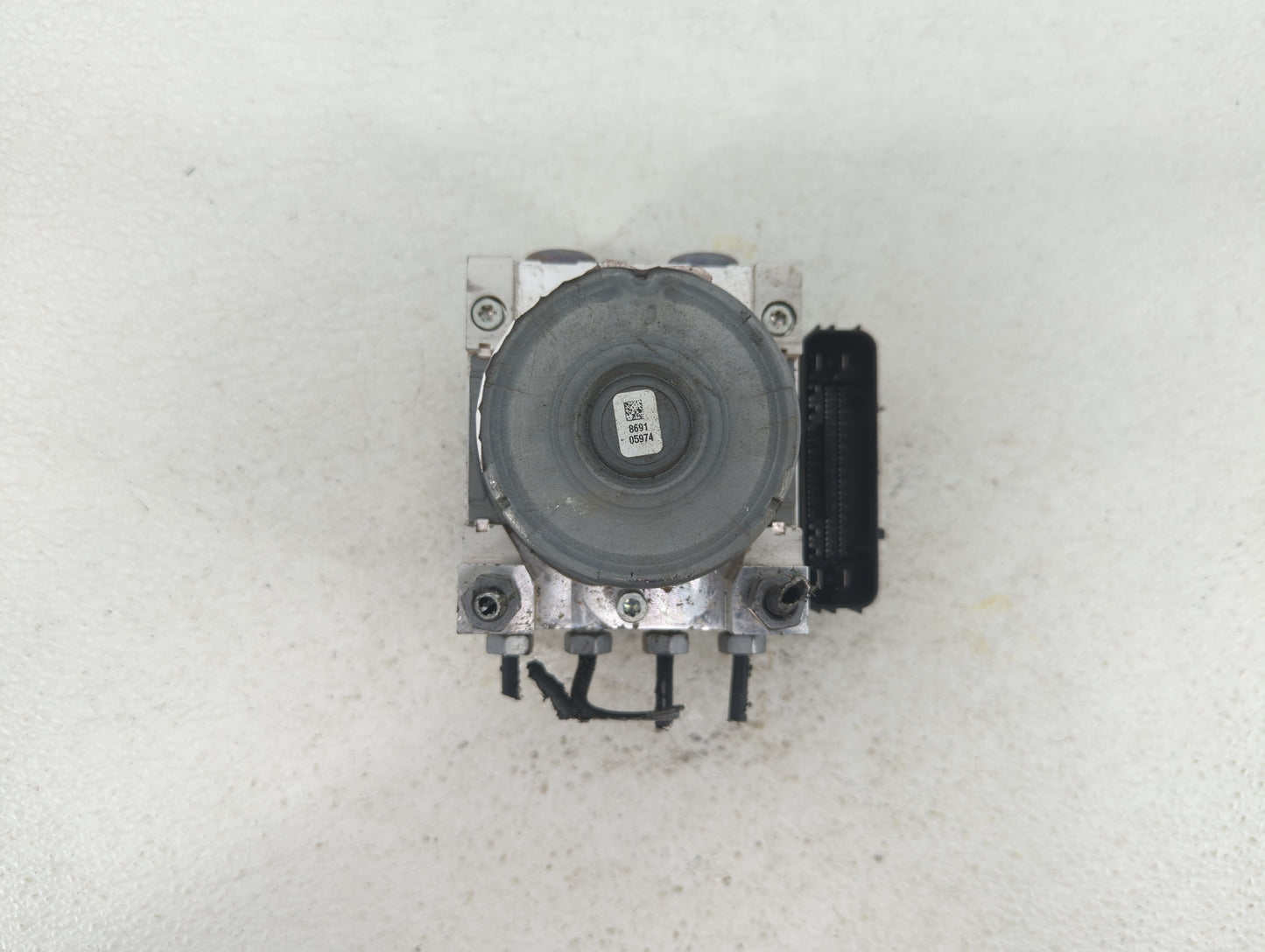 2017-2018 Ford Fusion ABS Pump Control Module Replacement P/N:HG9C-2B373-CH HG9C-2B373-AH, HG9C-2B373-CF Fits Fits 2017 2018
