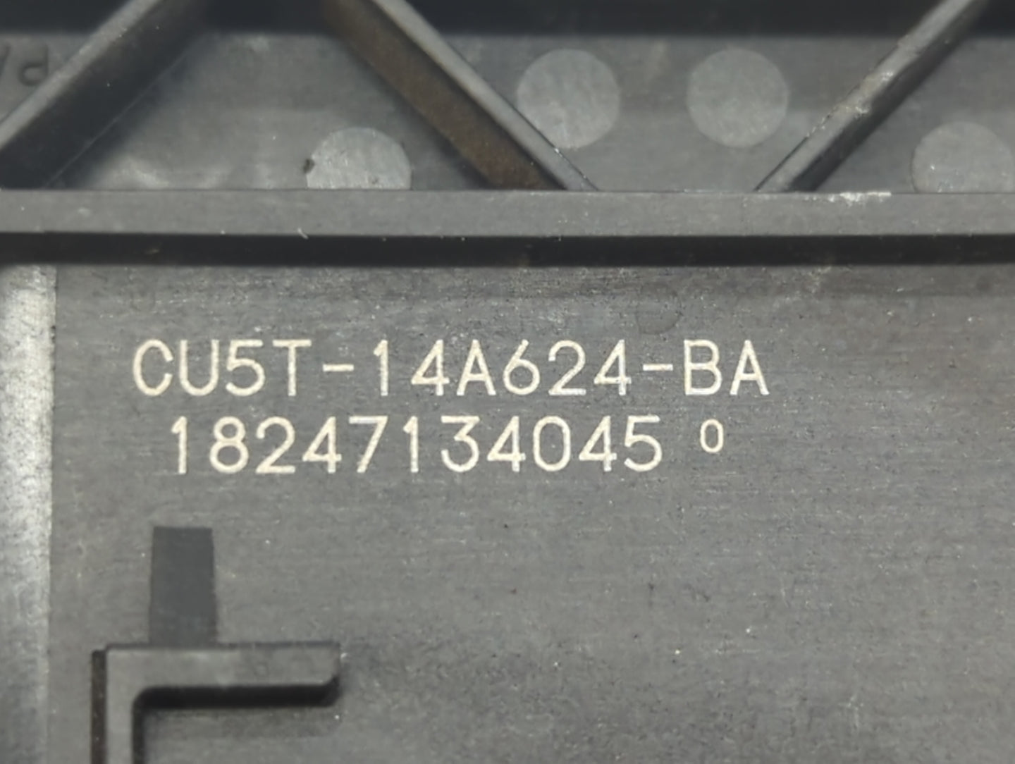 2017-2019 Ford Fusion PCM Engine Control Computer ECU ECM PCU OEM P/N:KS7A-12A650-BCA HS7A-12A650-ABB Fits Fits 2017 2018 20