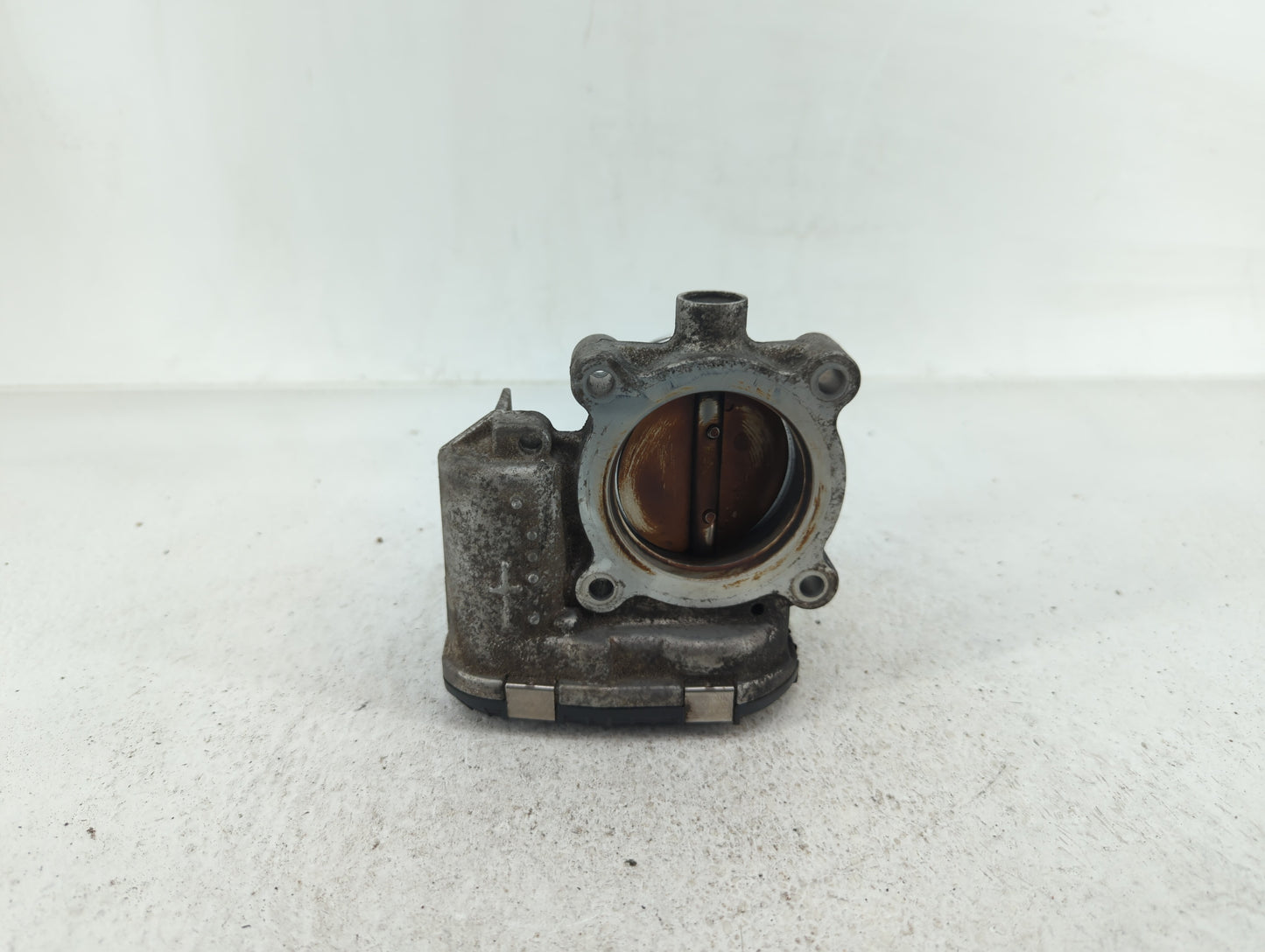 2014-2020 Ford Fusion Throttle Body P/N:DS7E-9F991-BB Fits Fits 2014 2015 2016 2017 2018 2019 2020 2021 2022 OEM Used Auto P