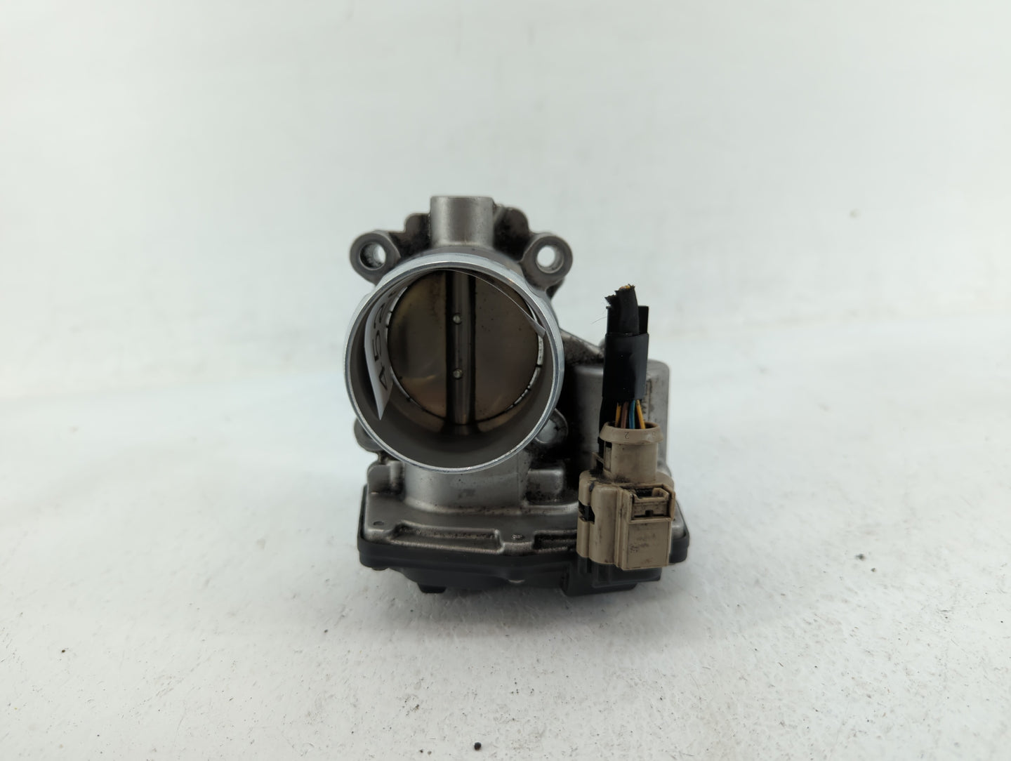 2014-2020 Ford Fusion Throttle Body P/N:DS7G-9F991-BB DS7G-9F991-CA Fits Fits 2014 2015 2016 2017 2018 2019 2020 OEM Used Au