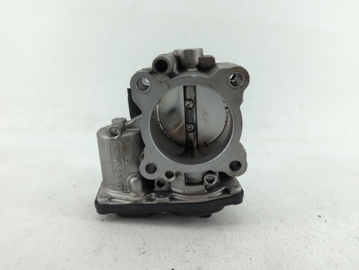 2014-2020 Ford Fusion Throttle Body P/N:DS7G-9F991-BB DS7G-9F991-CA Fits Fits 2014 2015 2016 2017 2018 2019 2020 OEM Used Au