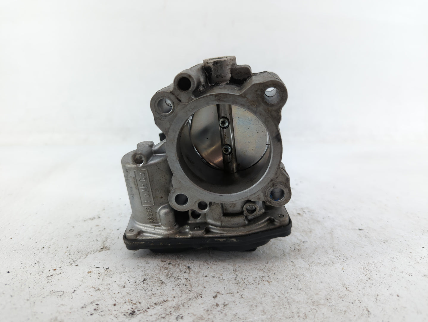 2014-2020 Ford Fusion Throttle Body P/N:DS7G-9F991-BB DS7G-9F991-CA Fits Fits 2014 2015 2016 2017 2018 2019 2020 OEM Used Au