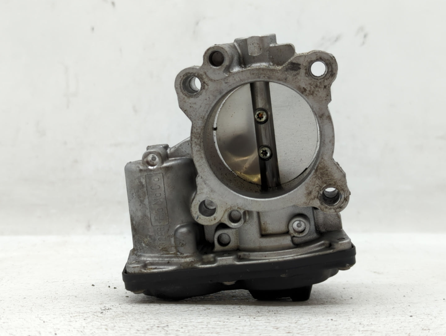 2014-2020 Ford Fusion Throttle Body P/N:DS7G-9F991-BB DS7G-9F991-CA Fits Fits 2014 2015 2016 2017 2018 2019 2020 OEM Used Au