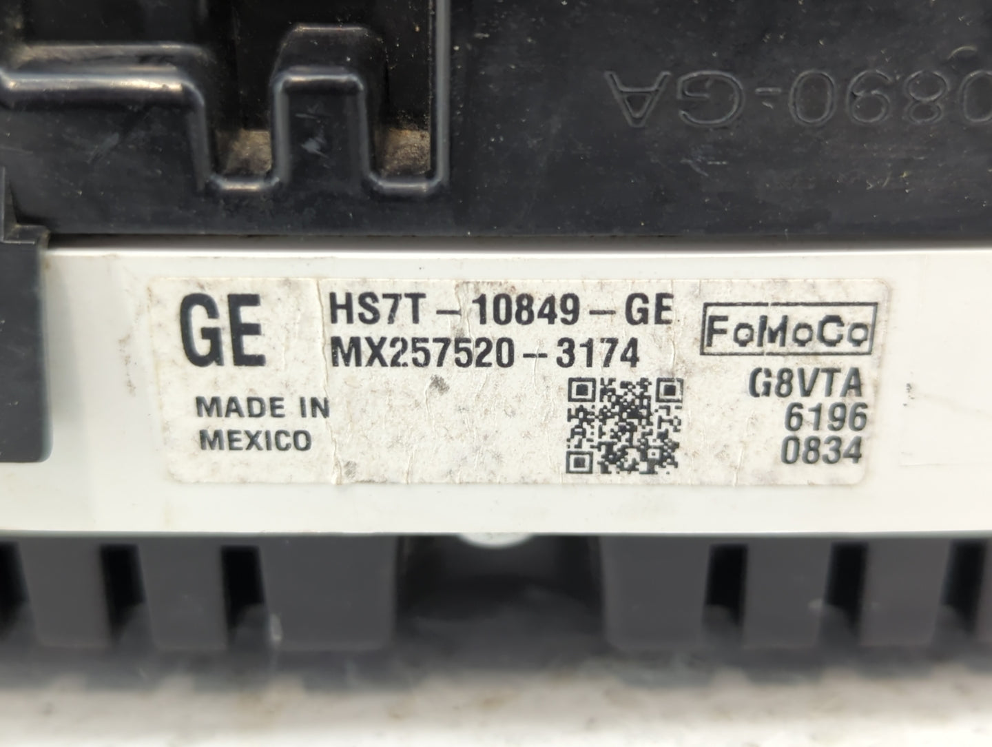 2017 Ford Fusion Instrument Cluster Speedometer Gauges P/N:HS7T-10849-GF HS7T-10849-GE Fits OEM Used Auto Parts - Oemusedaut