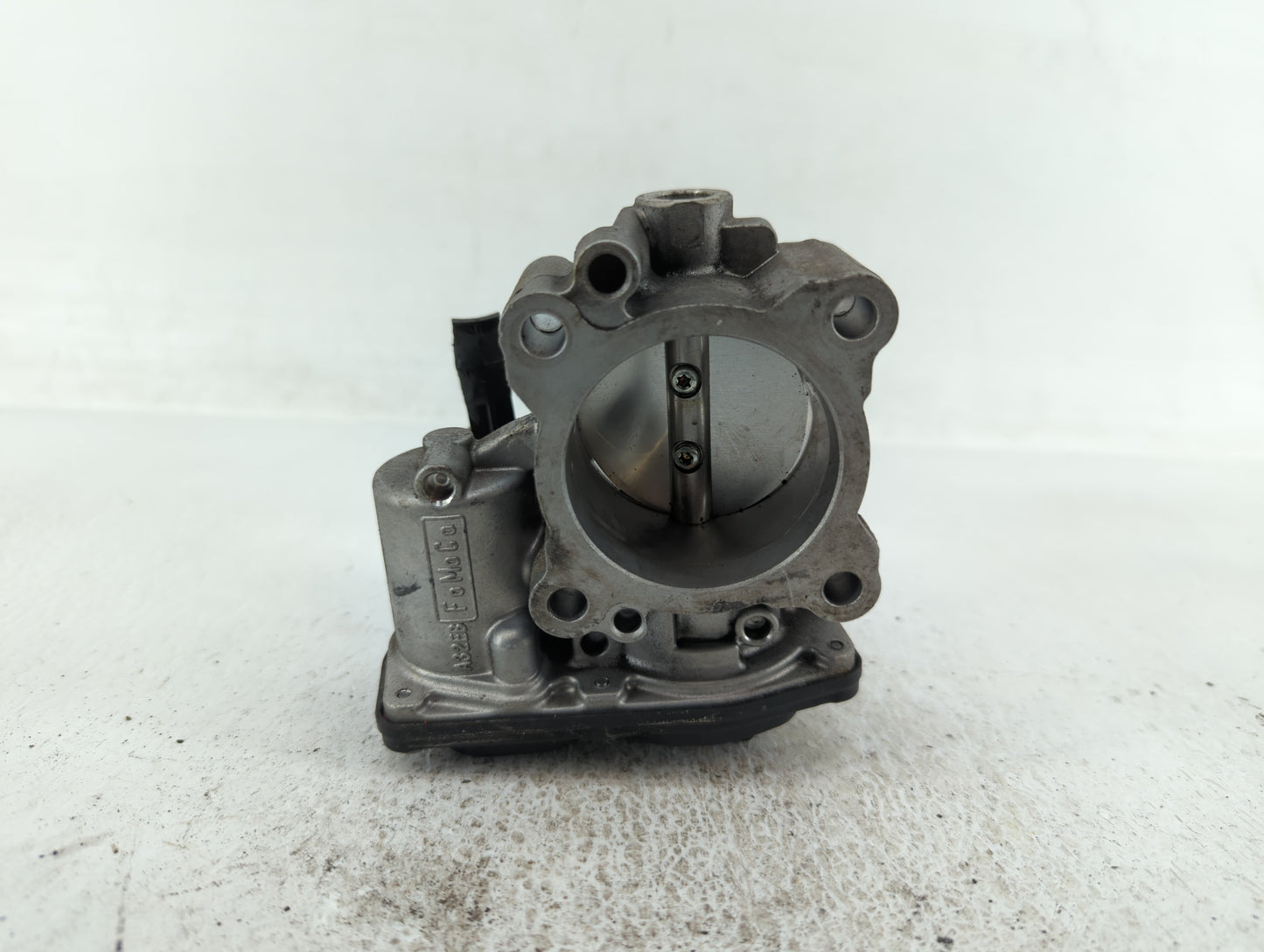 2014-2020 Ford Fusion Throttle Body P/N:DS7G-9F991-BB DS7G-9F991-CA Fits Fits 2014 2015 2016 2017 2018 2019 2020 OEM Used Au