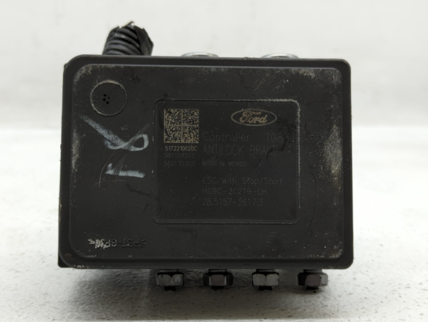2017-2018 Ford Fusion ABS Pump Control Module Replacement P/N:HG9C-2B373-BG HG9C-2C219-LG, HG9C-2B373-BH Fits Fits 2017 2018