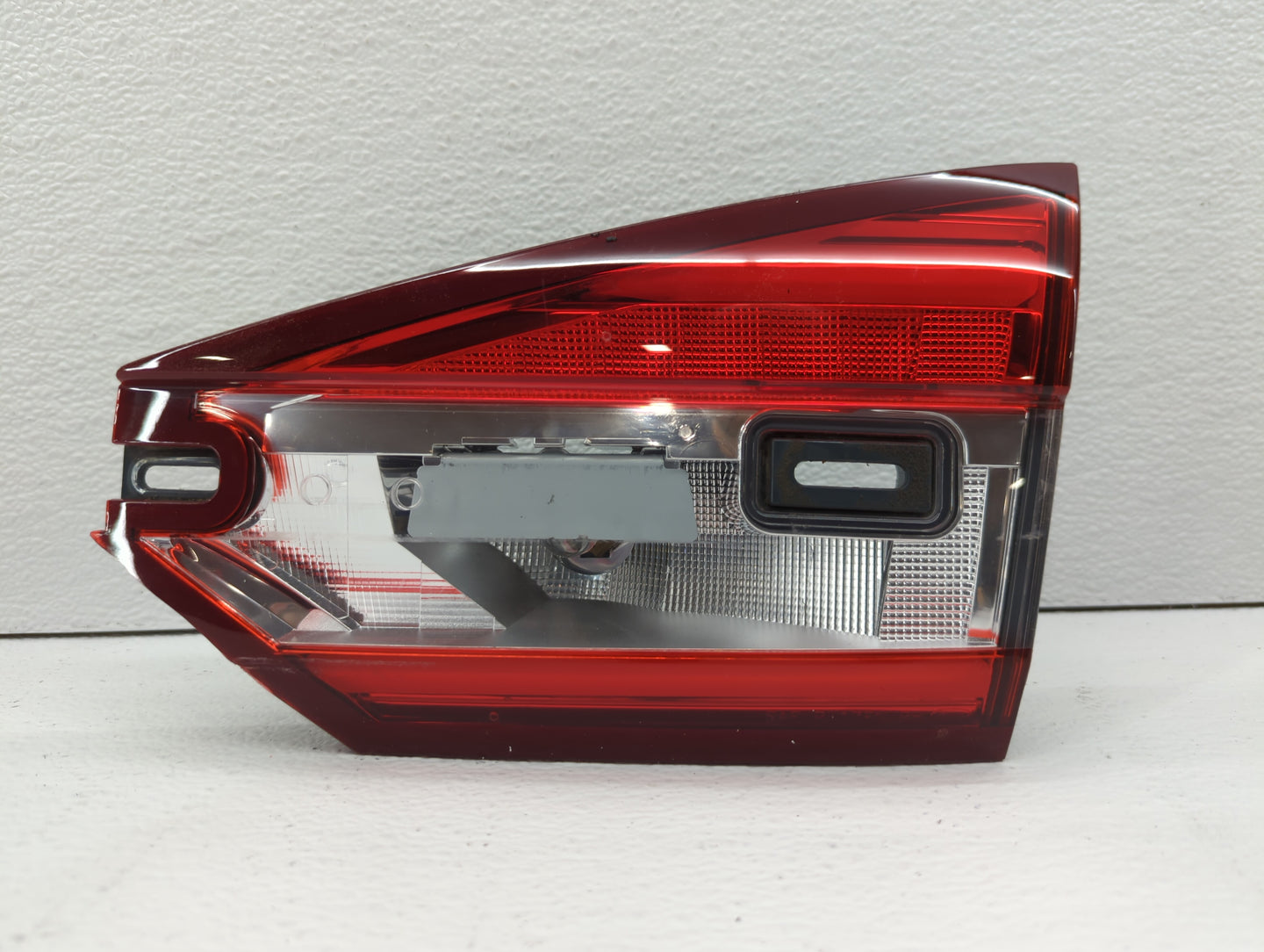 2017-2018 Ford Fusion Tail Light Assembly Passenger Right OEM Fits Fits 2017 2018 OEM Used Auto Parts - Oemusedautoparts1.co