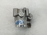 2014-2020 Ford Fusion Throttle Body P/N:DS7G-9F991-BB DS7G-9F991-CA Fits Fits 2014 2015 2016 2017 2018 2019 2020 OEM Used Au