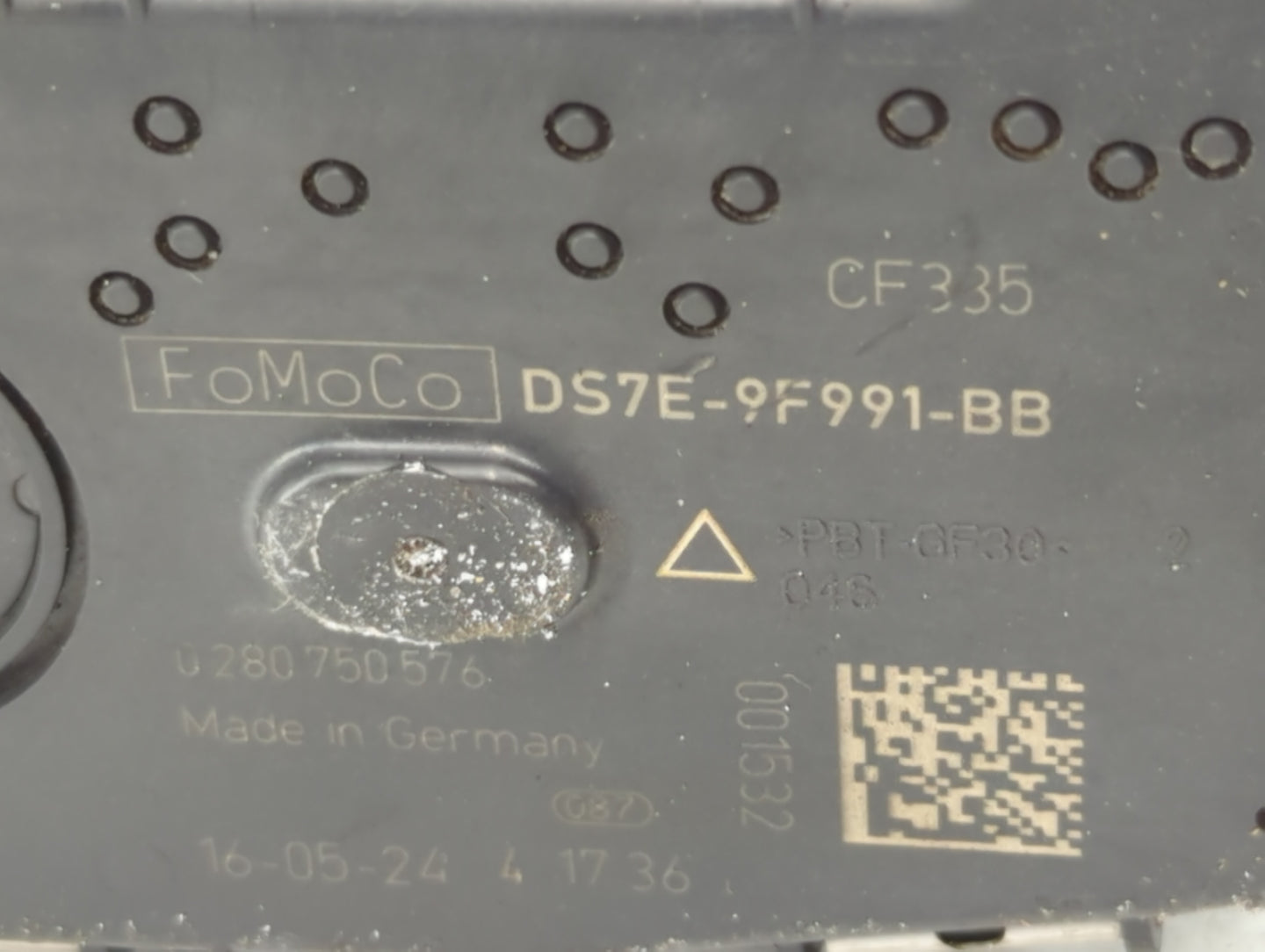 2014-2020 Ford Fusion Throttle Body P/N:DS7E-9F991-BB Fits Fits 2014 2015 2016 2017 2018 2019 2020 2021 2022 OEM Used Auto P