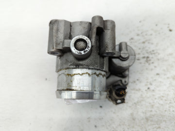 2014-2020 Ford Fusion Throttle Body P/N:DS7G-9F991-BR Fits Fits 2014 2015 2016 2017 2018 2019 2020 OEM Used Auto Parts