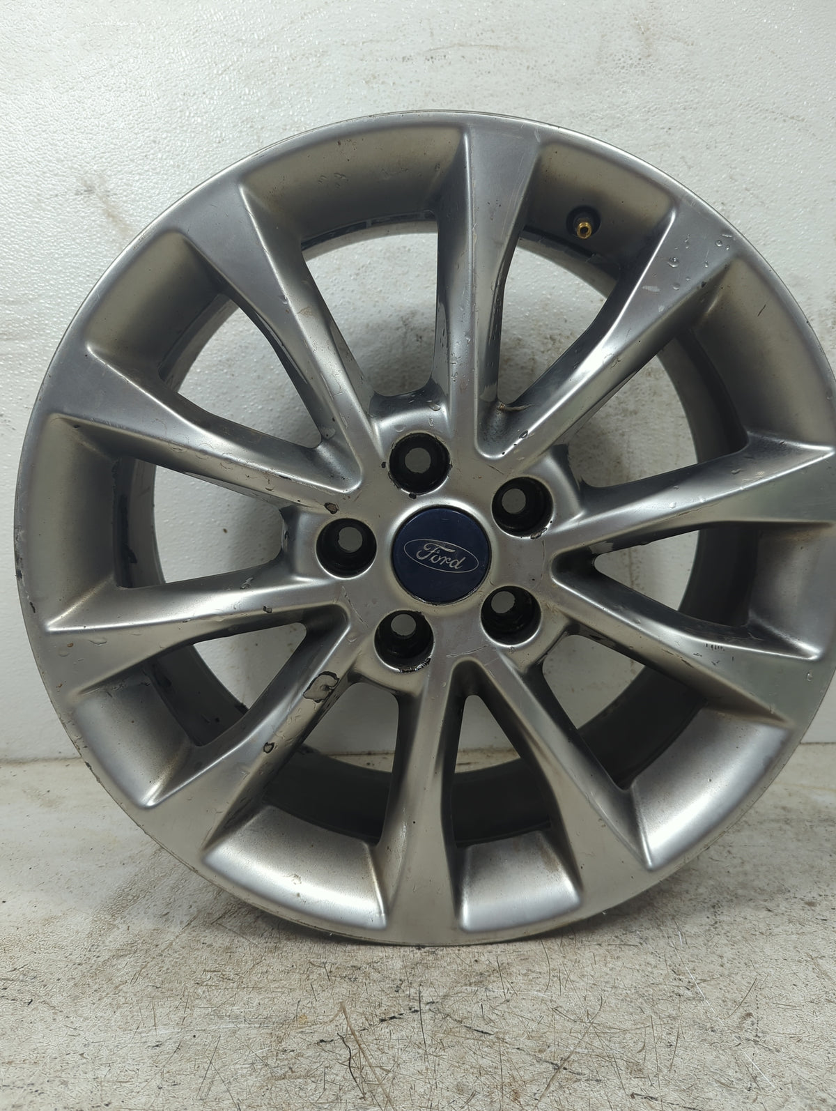 2017 Ford Fusion Oem Wheel Rim - Oemusedautoparts1.com