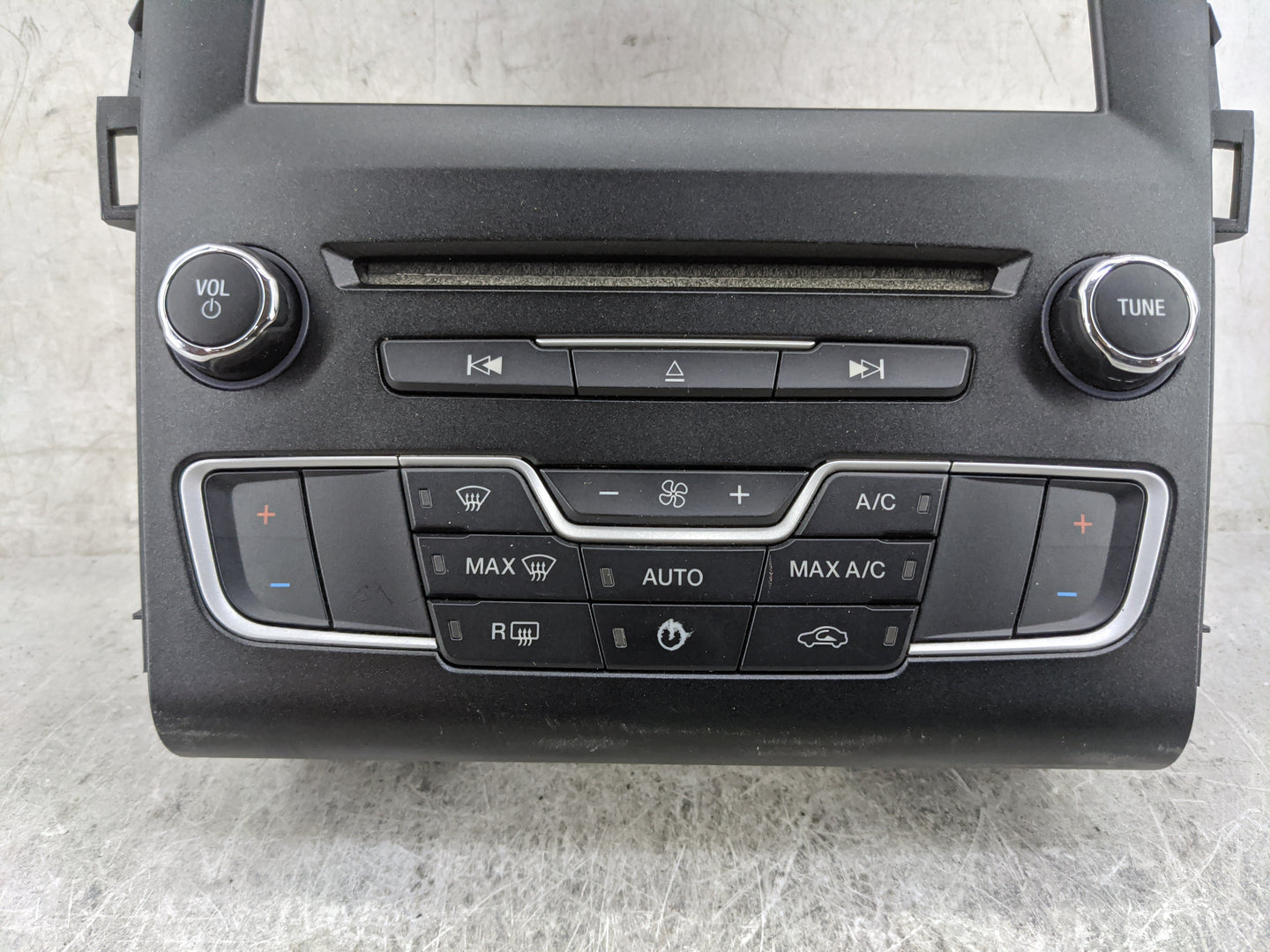 2017-2020 Ford Fusion Radio Control Panel 5030920 - Oemusedautoparts1.com
