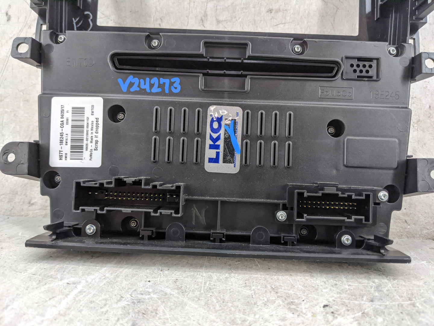 2017-2020 Ford Fusion Radio Control Panel 5030920 - Oemusedautoparts1.com