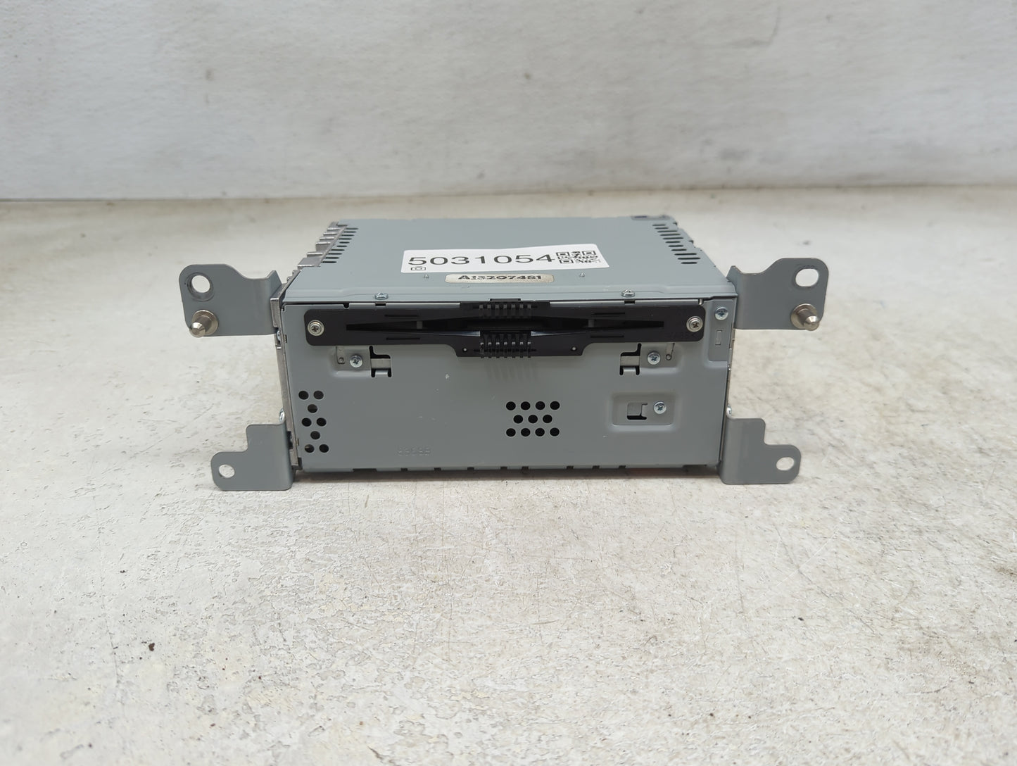 2017 Ford Fusion Radio AM FM Cd Player Receiver Replacement P/N:HS7T-19C107-ZA Fits OEM Used Auto Parts - Oemusedautoparts1.