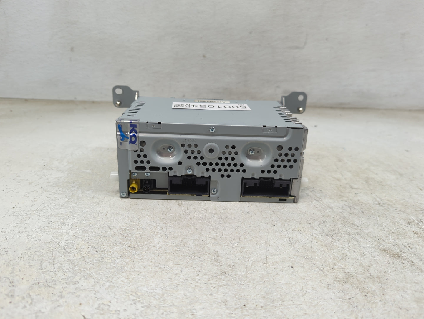 2017 Ford Fusion Radio AM FM Cd Player Receiver Replacement P/N:HS7T-19C107-ZA Fits OEM Used Auto Parts - Oemusedautoparts1.