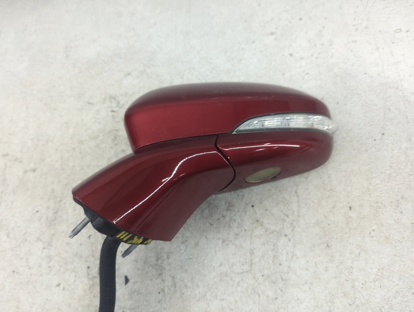 2015-2017 Ford Fusion Driver Side View Mirror - Left Door Mirror OEM Used - Oemusedautoparts1.com