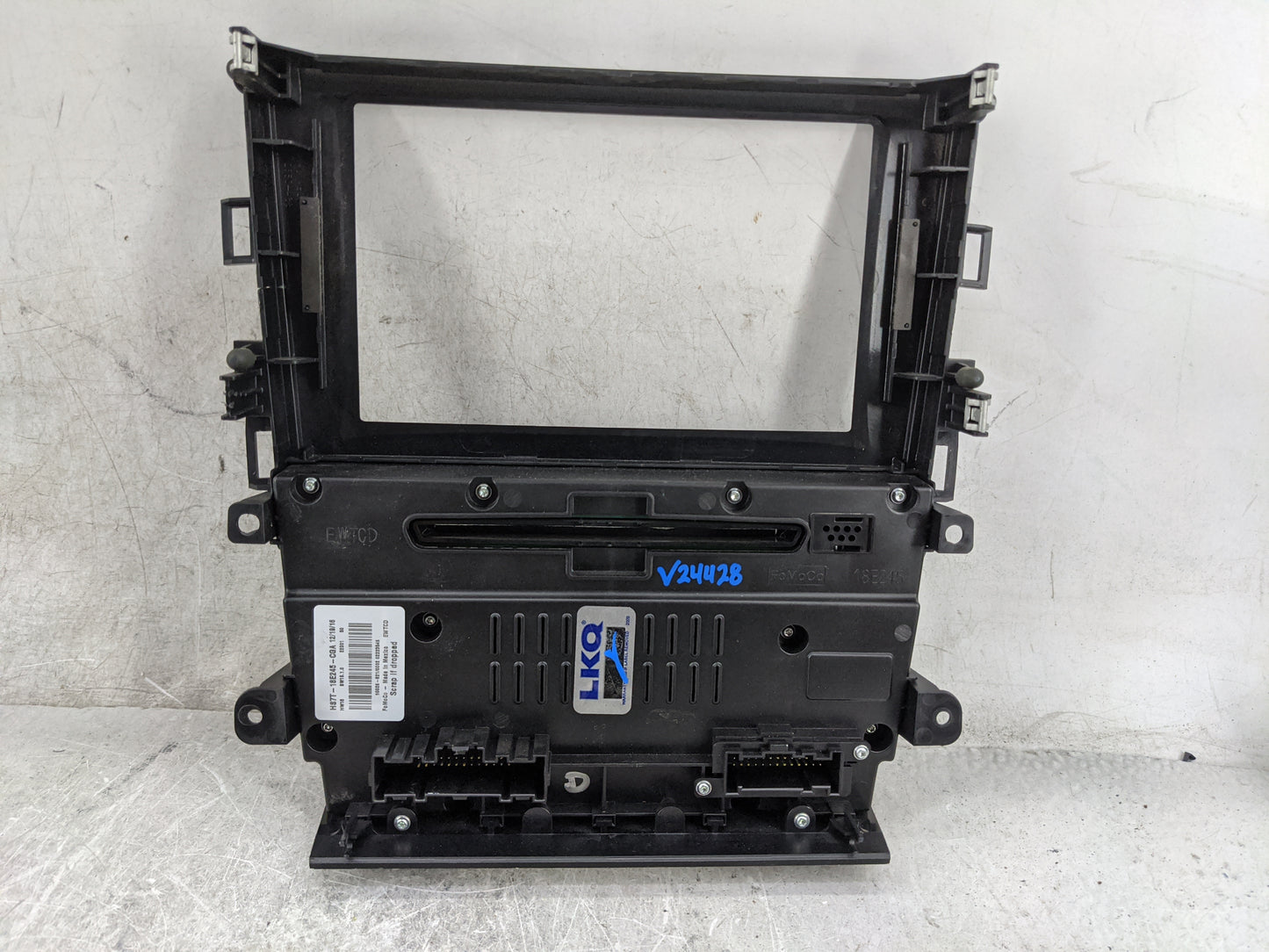 2017-2020 Ford Fusion Radio Control Panel 5031171 - Oemusedautoparts1.com