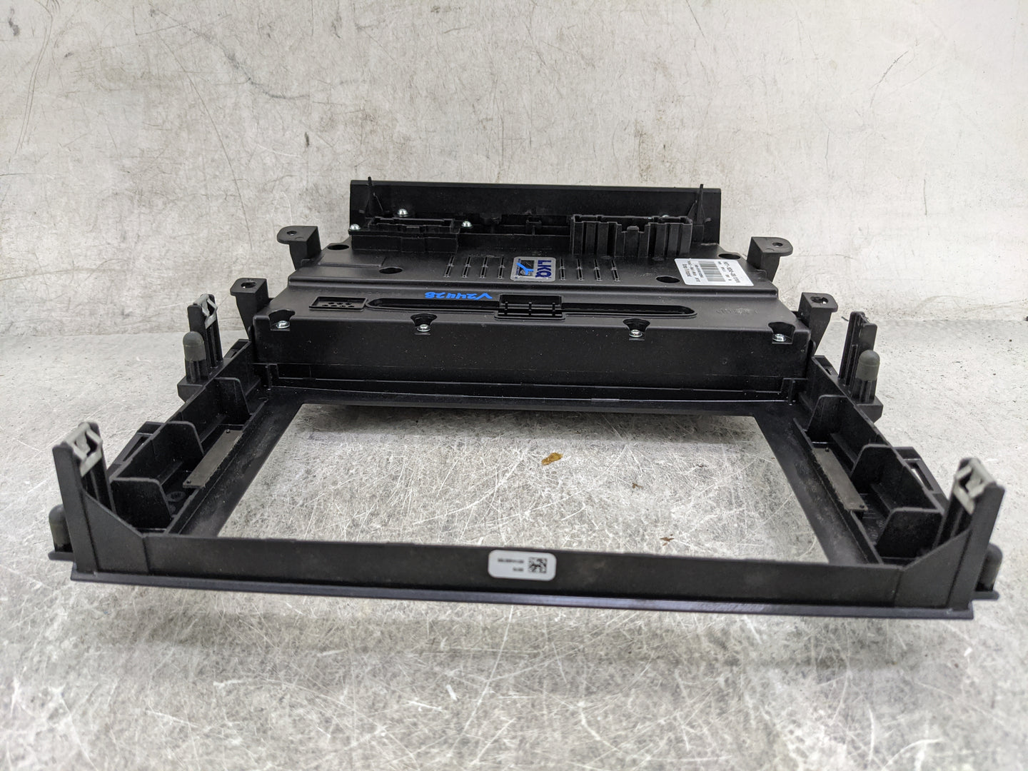 2017-2020 Ford Fusion Radio Control Panel 5031171 - Oemusedautoparts1.com