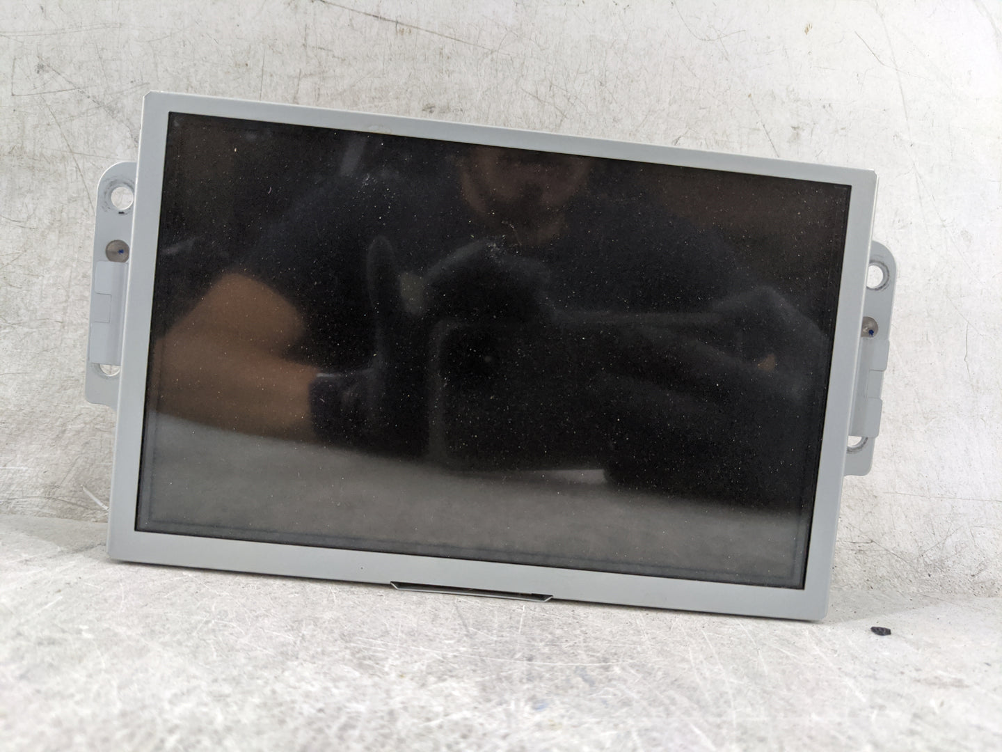 2017-2020 Ford Fusion Information Display Screen 5031423 - Oemusedautoparts1.com