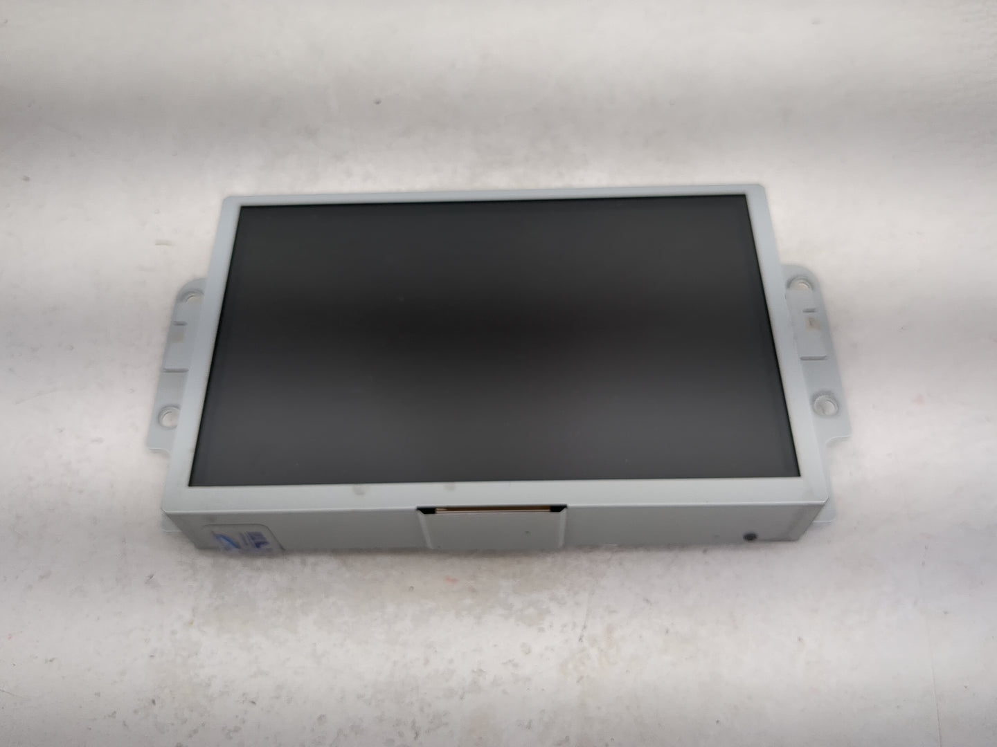 2017-2020 Ford Fusion Information Display Screen 5031440 - Oemusedautoparts1.com