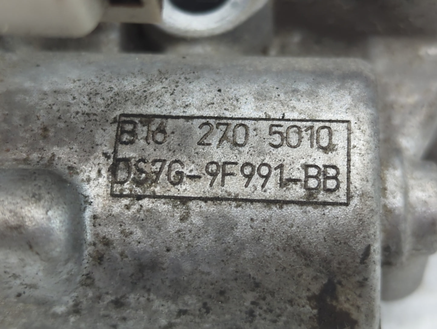 2014-2020 Ford Fusion Throttle Body P/N:DS7G-9F991-CA DS7G-9F991-BB Fits Fits 2014 2015 2016 2017 2018 2019 2020 OEM Used Au
