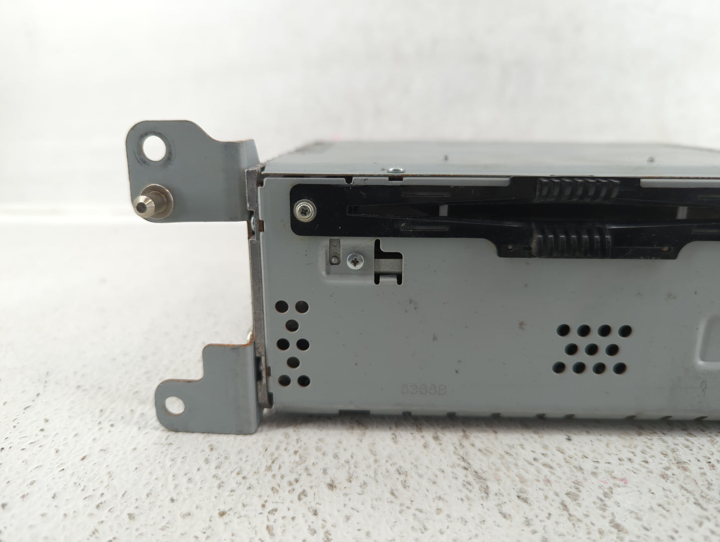 2017-2020 Ford Fusion Am Fm Cd Player Radio Receiver - Oemusedautoparts1.com
