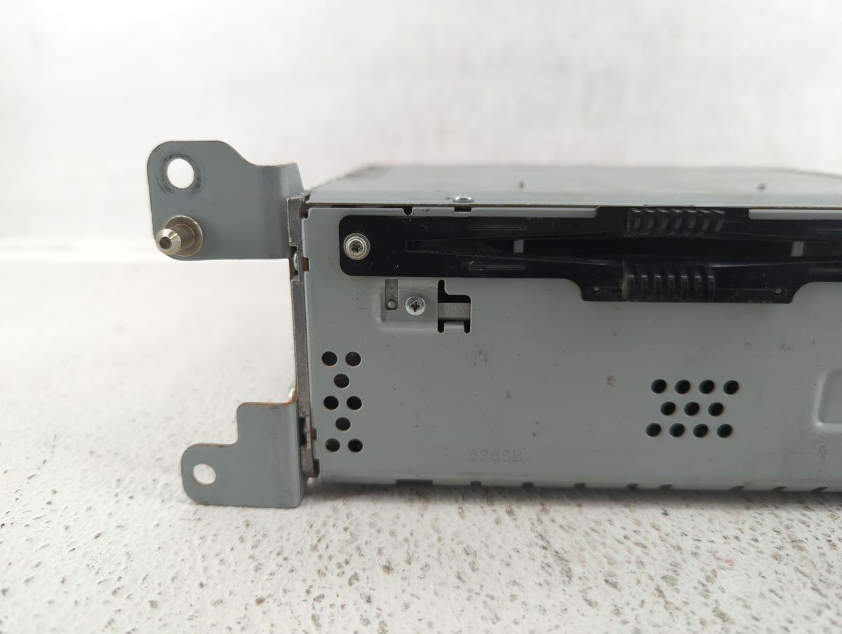 2017-2020 Ford Fusion Am Fm Cd Player Radio Receiver 510423 - Oemusedautoparts1.com
