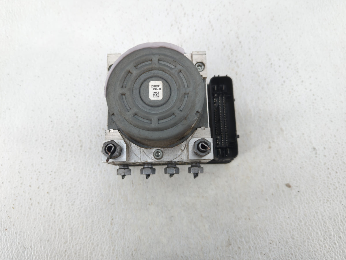 2017-2018 Ford Fusion Anti-Lock Brake ABS Pump Module Actuator OEM P/N:HG9C-2B373-AG Fits Fits 2017 2018 OEM Used Auto Parts