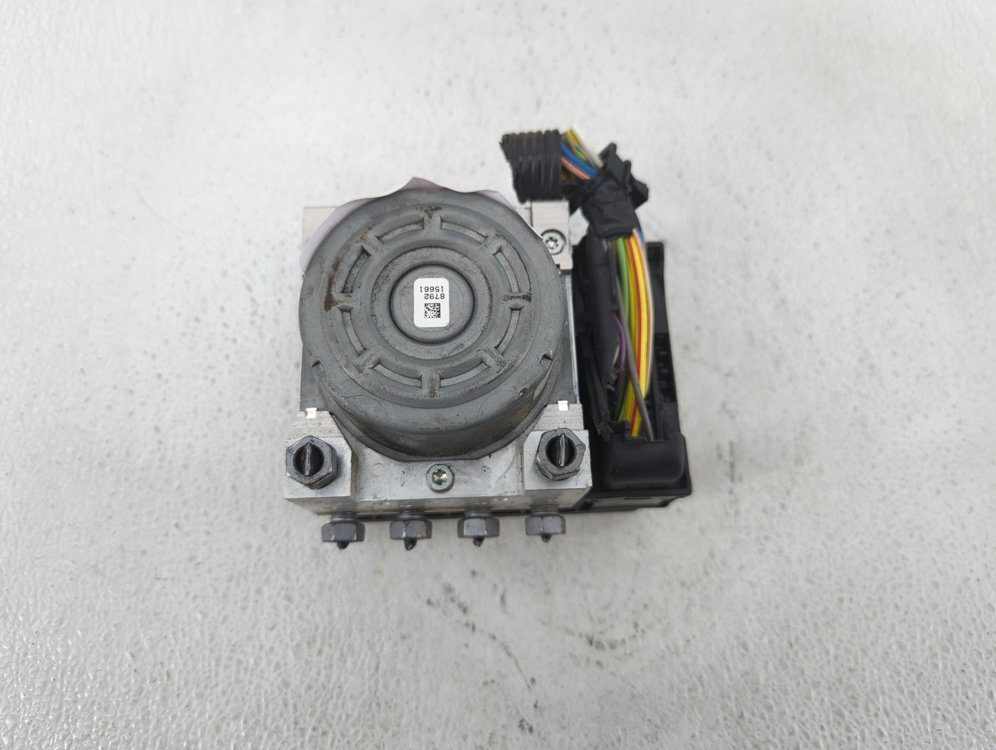2017-2018 Ford Fusion ABS Pump Control Module Replacement P/N:HG9C-2B373-AG Fits Fits 2017 2018 OEM Used Auto Parts - Oemuse