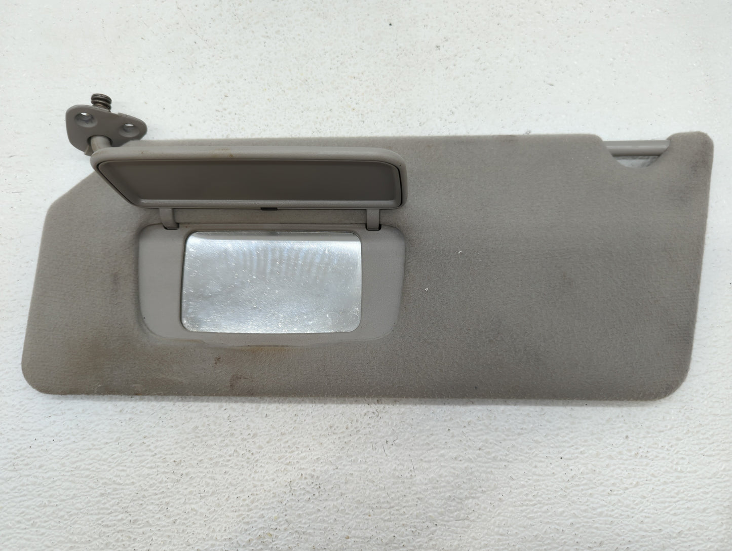 2017-2020 Ford Fusion Sun Visor Shade Replacement Driver Left Mirror Fits Fits 2017 2018 2019 2020 OEM Used Auto Parts - Oem