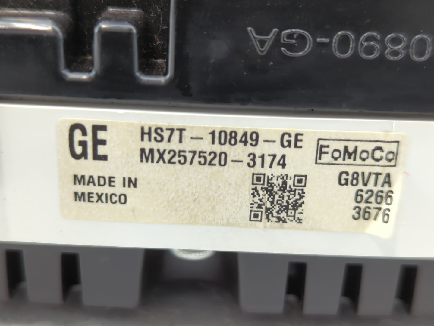 2017 Ford Fusion Instrument Cluster Speedometer Gauges P/N:HS7T-10849-GF HS7T-10849-GE Miles: Fits OEM Used Auto Parts - Oem