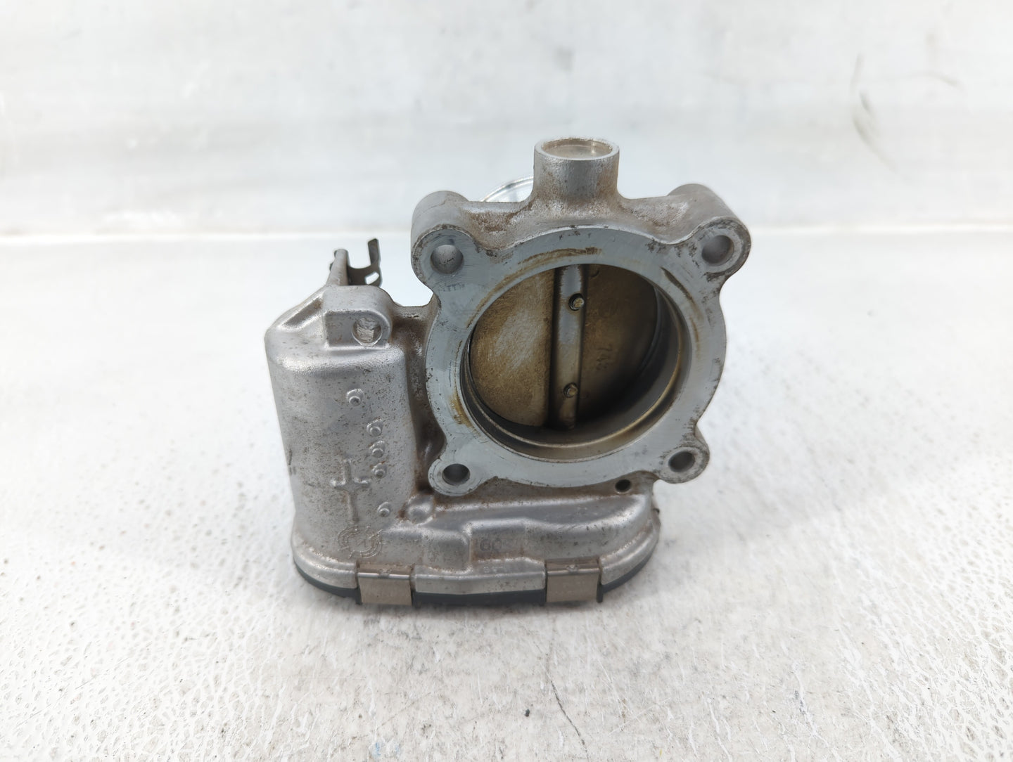2014-2020 Ford Fusion Throttle Body P/N:DS7E-9F991-BB Fits Fits 2014 2015 2016 2017 2018 2019 2020 2021 2022 OEM Used Auto P