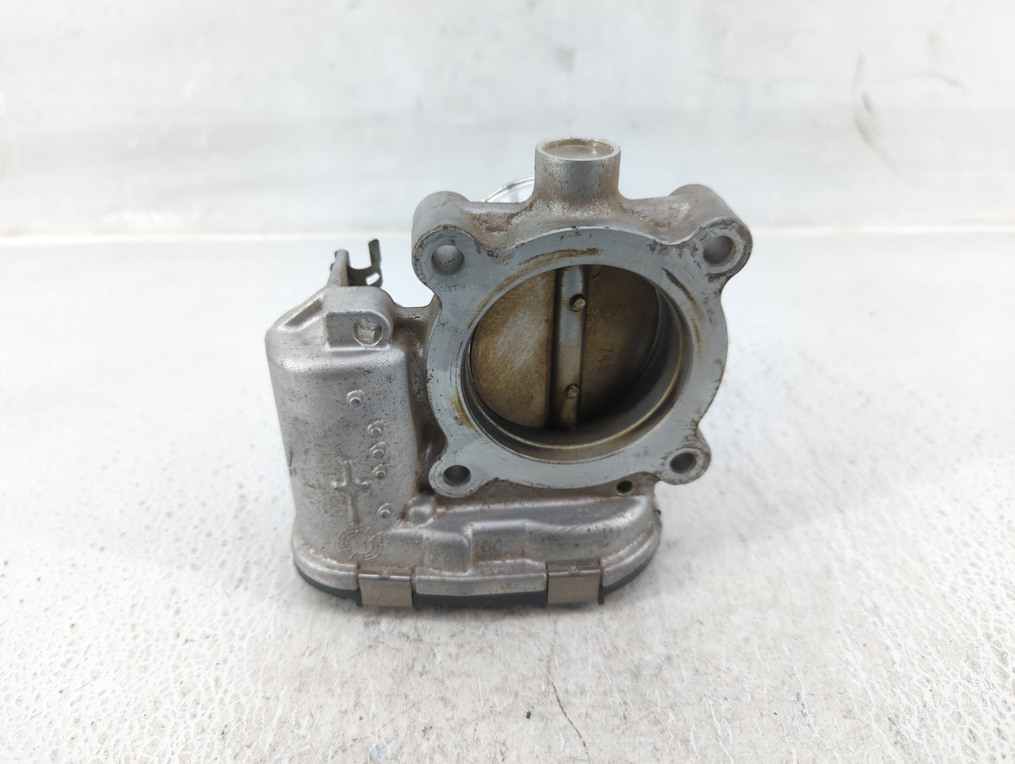 2014-2020 Ford Fusion Throttle Body P/N:DS7E-9F991-BB Fits Fits 2014 2015 2016 2017 2018 2019 2020 2021 2022 OEM Used Auto P