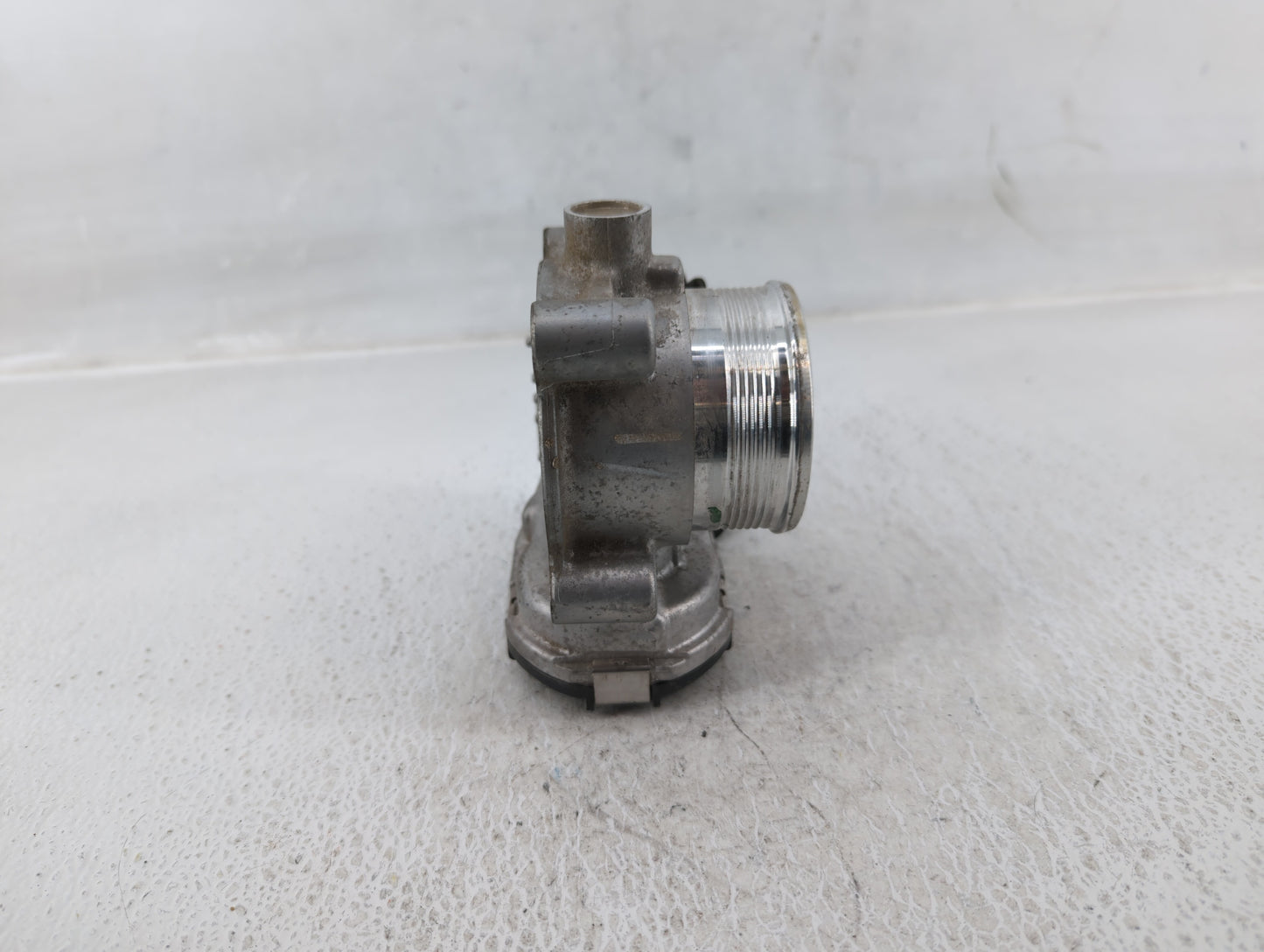2014-2020 Ford Fusion Throttle Body P/N:DS7E-9F991-BB Fits Fits 2014 2015 2016 2017 2018 2019 2020 2021 2022 OEM Used Auto P
