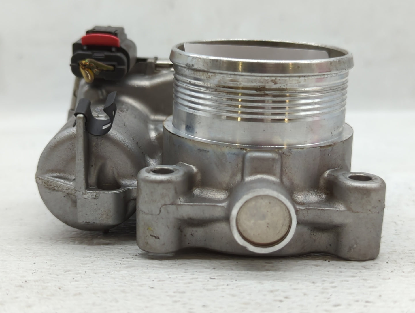 2014-2020 Ford Fusion Throttle Body P/N:DS7E-9F991-BB Fits Fits 2014 2015 2016 2017 2018 2019 2020 2021 2022 OEM Used Auto P